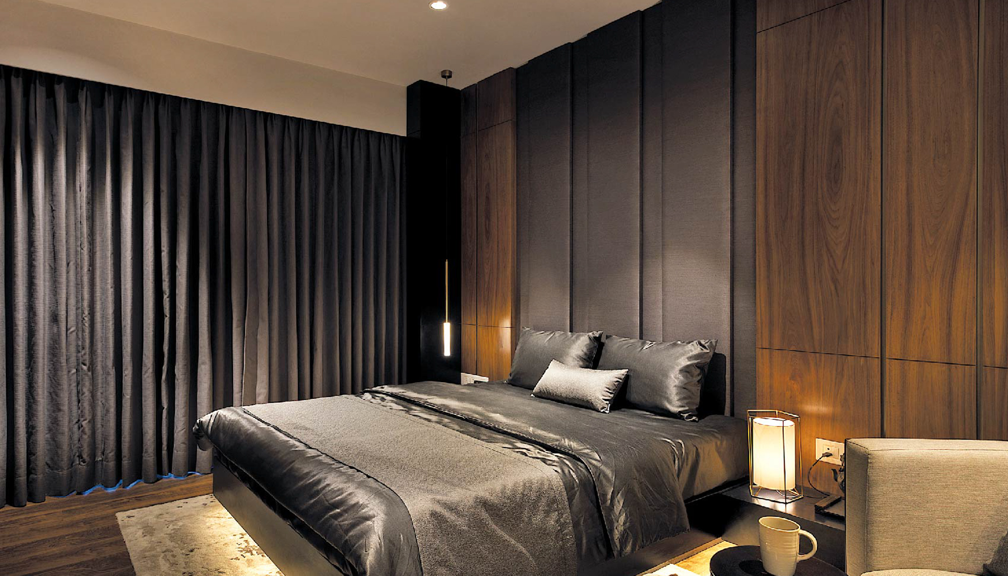 Krisumi Waterfall Residences - Bed-Room
