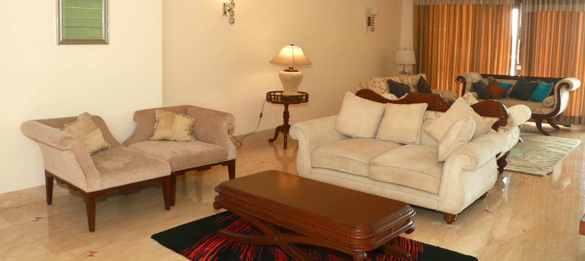 Ambience Caitriona Lobby