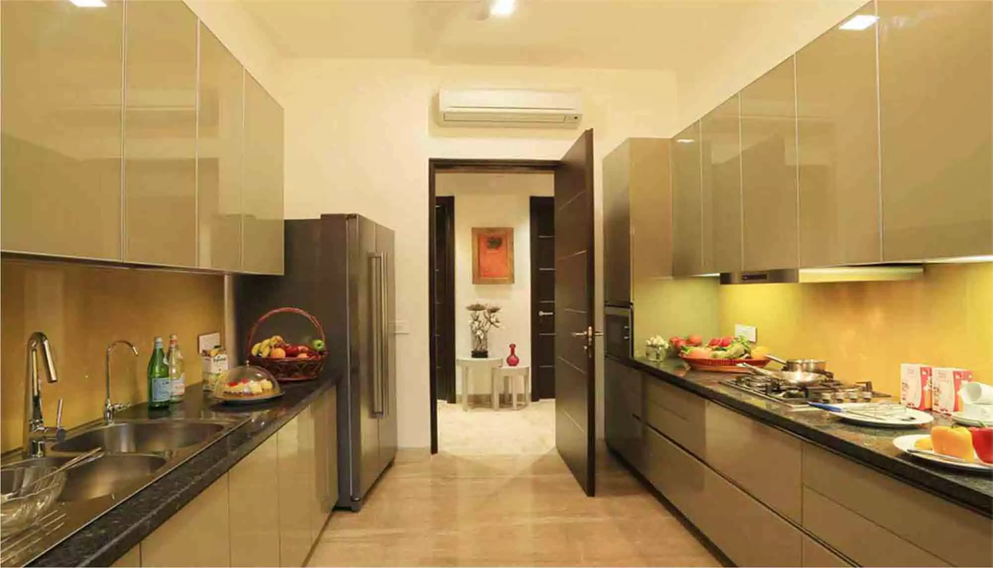 Master Bed Room attached with Ambinece Creacions