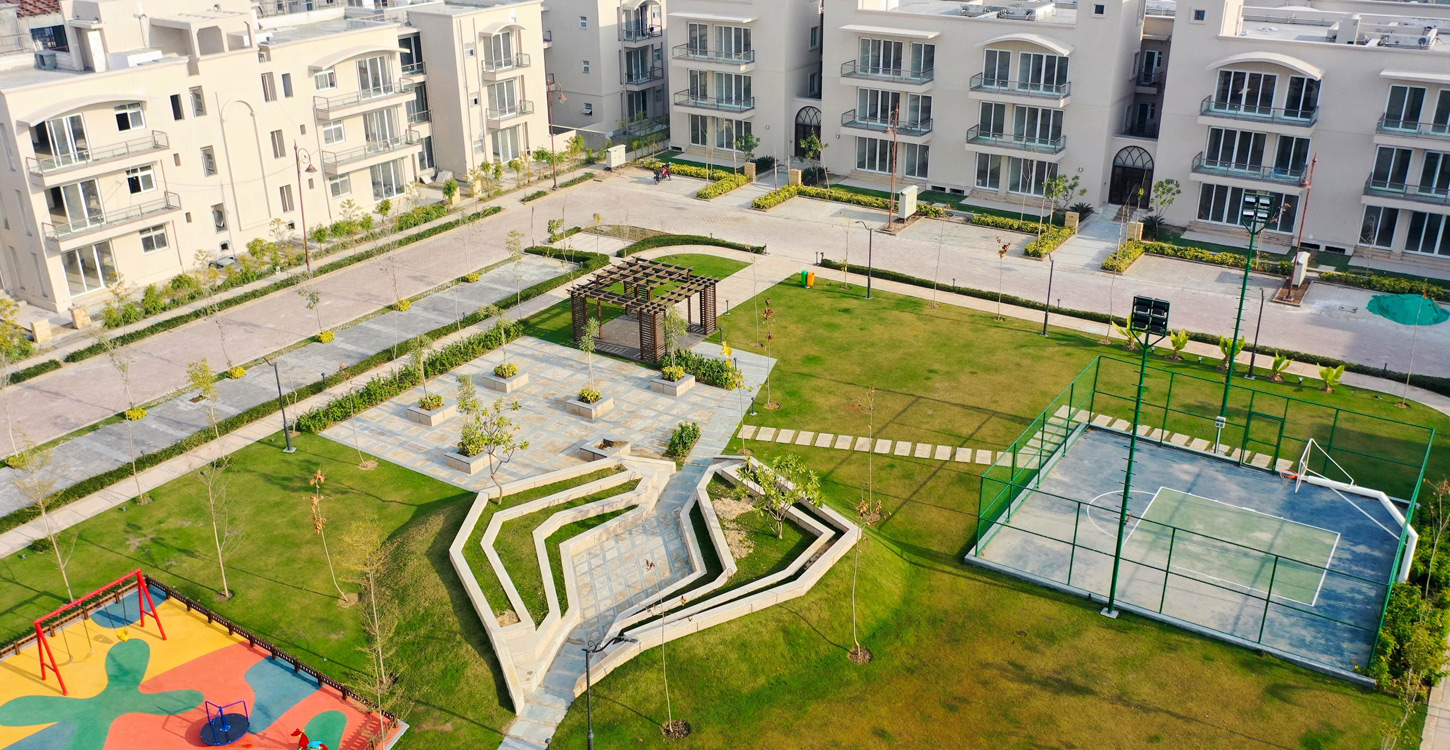 BPTP Amstoria Volly ball court