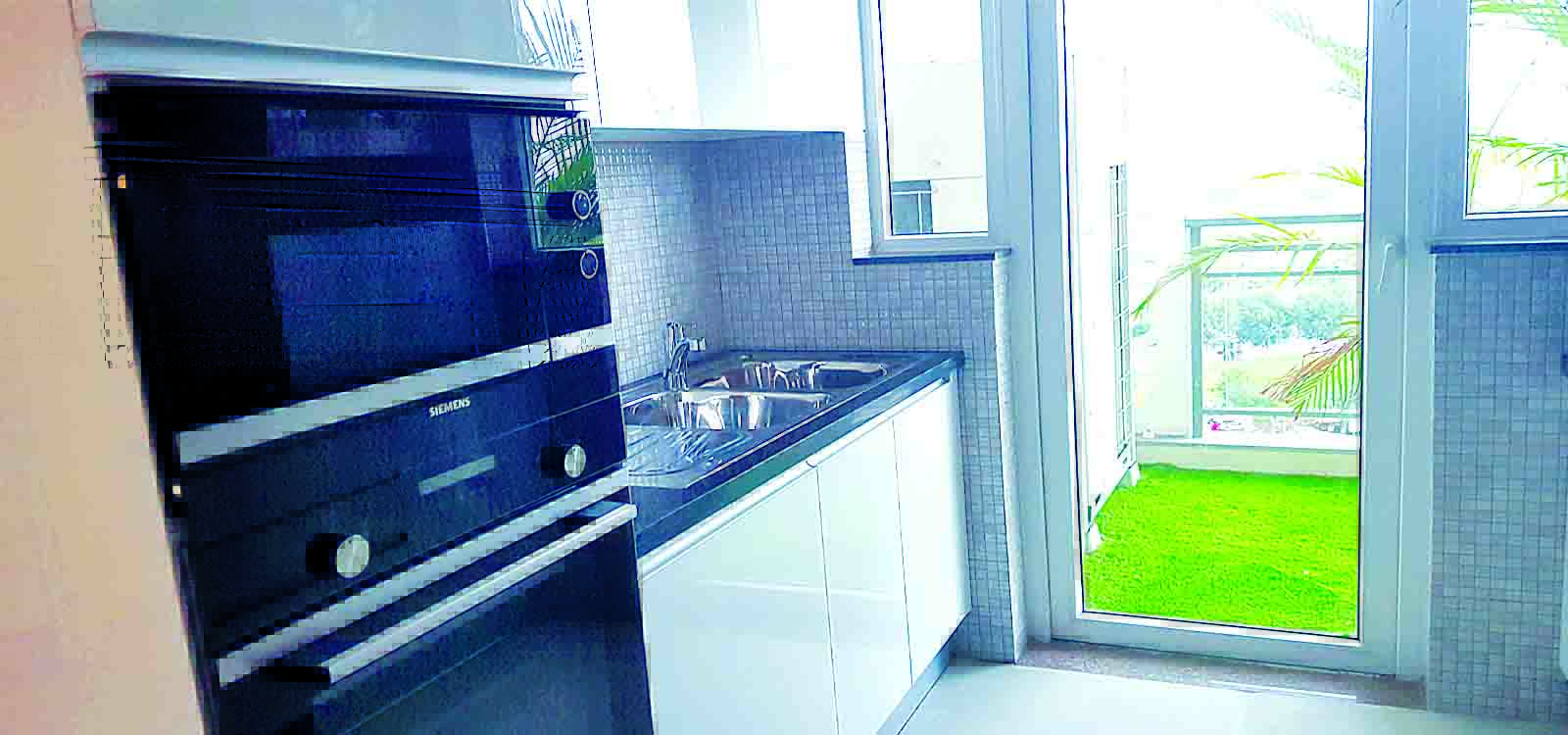 dlf the ultima Real images