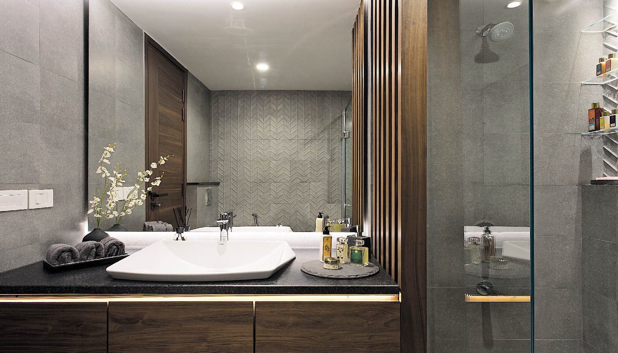 Krisumi Waterfall Residences - Bath-Room
